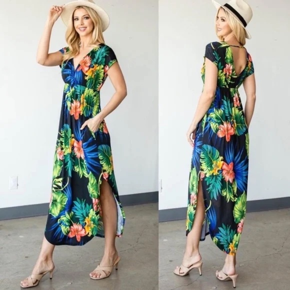 Tropical Black Floral V-Neck Side Pocket Elastic Waist Maxi Dress Size Small - Picture 1 of 14
